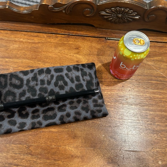 Purple leopard/cheetah print calf hair DVF clutch - Picture 1 of 3